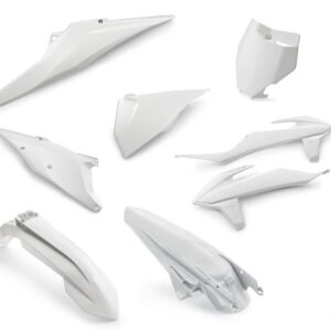 Plastic parts kit